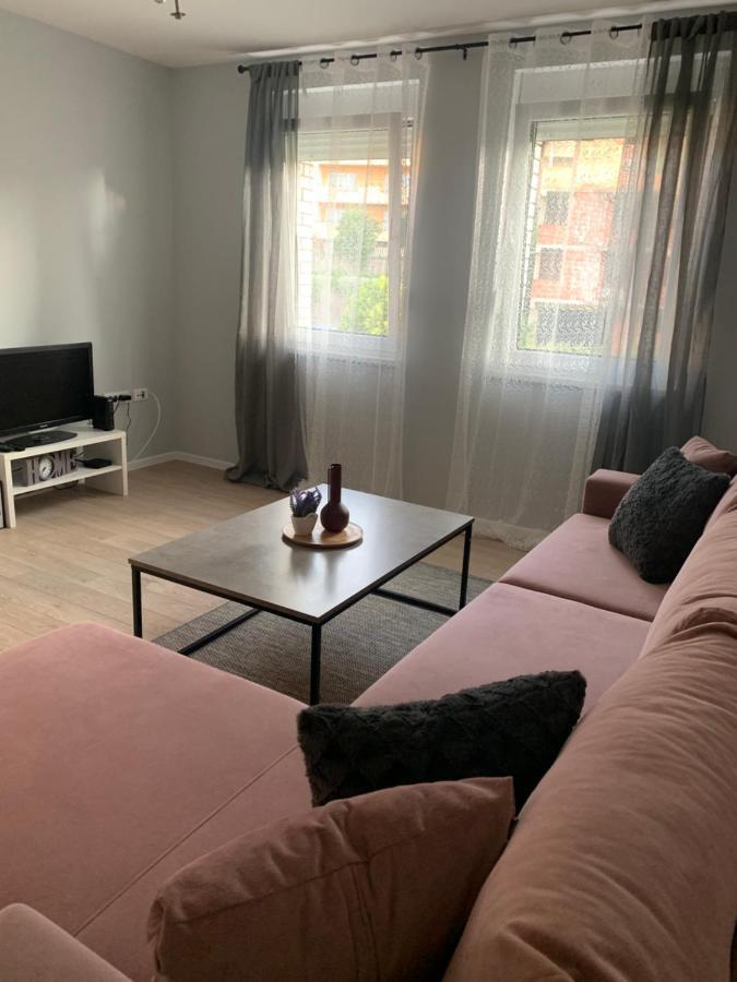 Novoureden Stan U Vitezu Apartment Ngoại thất bức ảnh