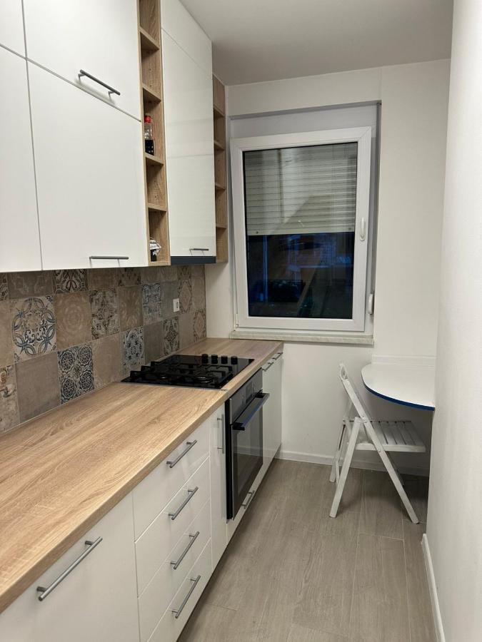 Novoureden Stan U Vitezu Apartment Ngoại thất bức ảnh